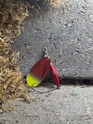 R&B #4.5 Candy Blood Red with Chartreuse Tip - Paint Shop Custom