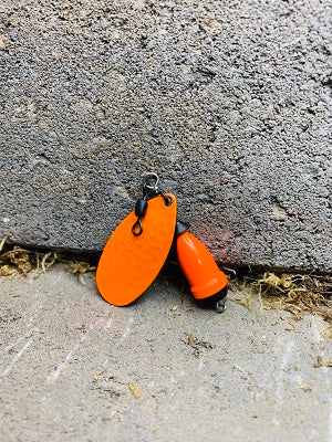 R&B Hammered Candy Orange Blade On A Flo Orange Bell (Blackout hardware)